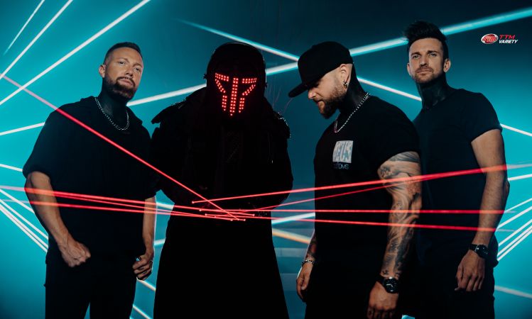 SMASH INTO PIECES พร้อมเจอแฟนชาวไทยพุธนี้ พร้อมแขกรับเชิญพิเศษ ‘The Darkest Romance’ และ ‘The Young Wolf’