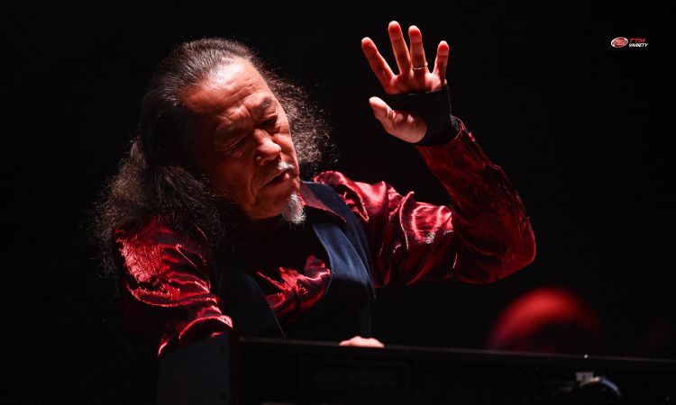 ค่ำคืนแสนพิเศษที่เปี่ยมไปด้วยมนต์ขลัง Kitaro กับโชว์สุดประทับใจอบอุ่นตรึงใจผู้ชมทั้งฮอลล์