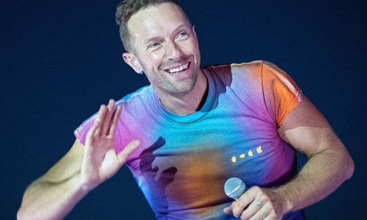 Chris Martin เปรย Coldplay จะเลิกทำเพลงในปี 2025 จากนั