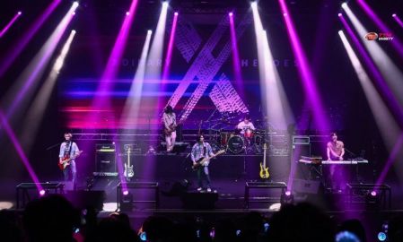 คิดถึงน้องเอ้กฮีแล้ว! เก็บตกภาพคอนเสิร์ตเดี่ยวครั้งแรกในไทย Xdinary Heroes วงแบนด์สุดร้อนแรงจากตึกฟ้า JYP ทำถึงมาก!!!